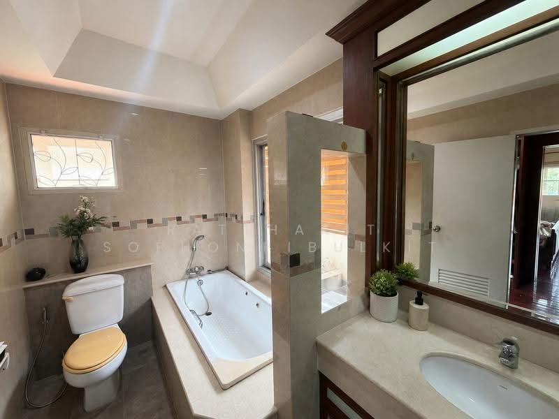 Baan Krongthong Pavilion, Bangkok, Soi Moobaan Krongthong Pavilion, Prawet, Bangkok, 3 Bedrooms, 210 sqm, Single Detached House For Sale, by Ratthakit Sophonpibulkit, 500530492 - DDproperty.com