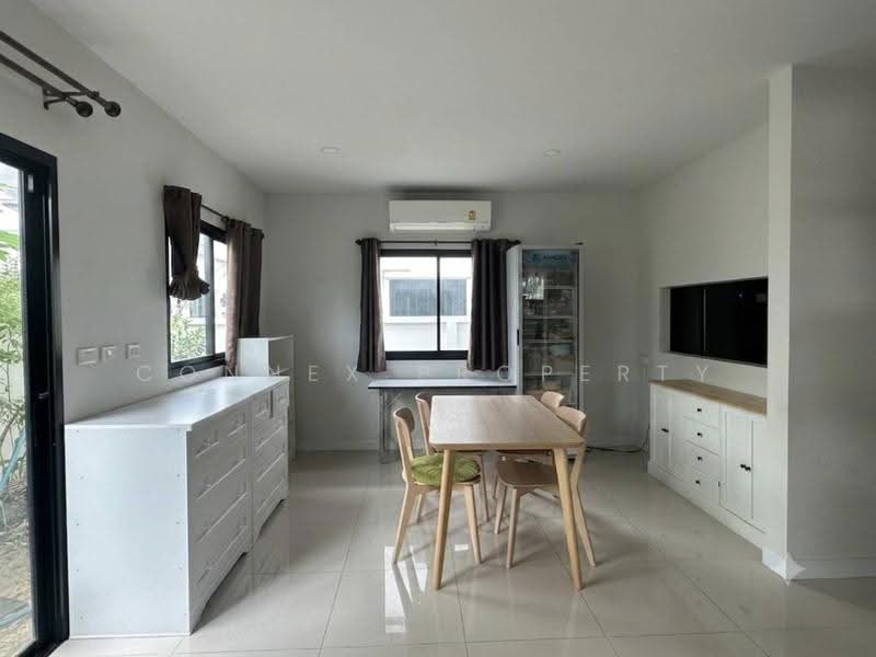 Britania Kukot Station, Pathum Thani, Lam Luk Ka 13 Road, Khu Khot, Lam Luk Ka, Pathum Thani, 3 Bedrooms, 170 sqm, Single Detached House For Sale, by Connex Property, 500530523 - DDproperty.com