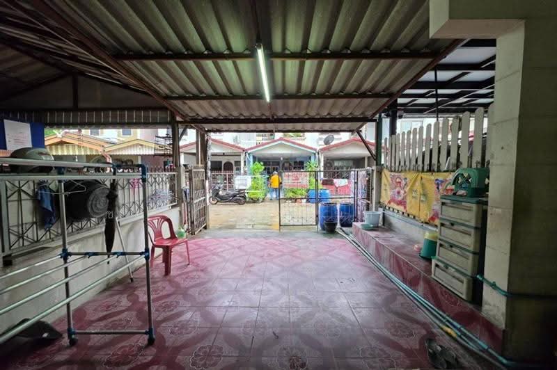 หมู่บ้านสวนทองวิลล่า 8 ลำลูกกาคลอง 4, ปทุมธานี, ลาดสวาย, ลำลูกกา, ปทุมธานี, 64 ตร.ม., ทาวน์เฮ้าส์ ขาย, โดย ชนะชาติ นนท์ตา, 500530529 - DDproperty.com