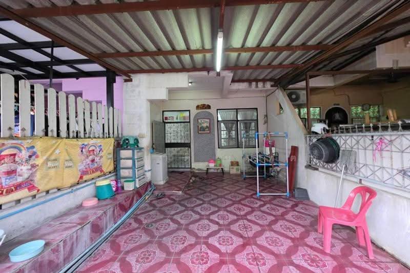 หมู่บ้านสวนทองวิลล่า 8 ลำลูกกาคลอง 4, ปทุมธานี, ลาดสวาย, ลำลูกกา, ปทุมธานี, 64 ตร.ม., ทาวน์เฮ้าส์ ขาย, โดย ชนะชาติ นนท์ตา, 500530529 - DDproperty.com