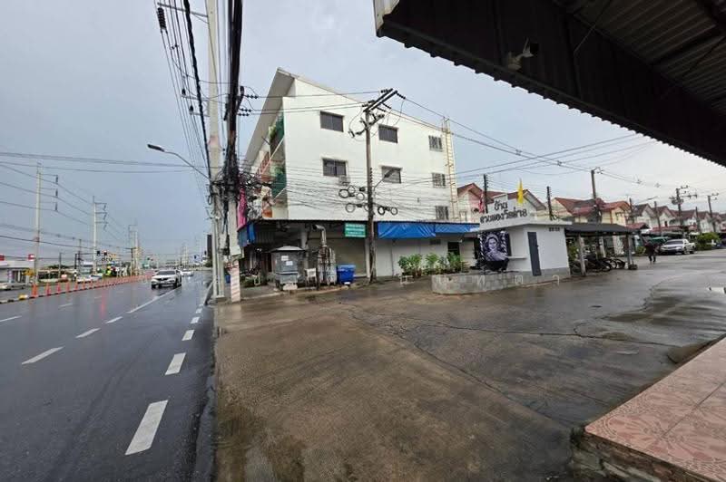 หมู่บ้านสวนทองวิลล่า 8 ลำลูกกาคลอง 4, Pathum Thani, Lat Sawai, Lam Luk Ka, Pathum Thani, 2 Bedrooms, 64 sqm, Townhouse For Sale, by ชนะชาติ นนท์ตา, 500530529 - DDproperty.com