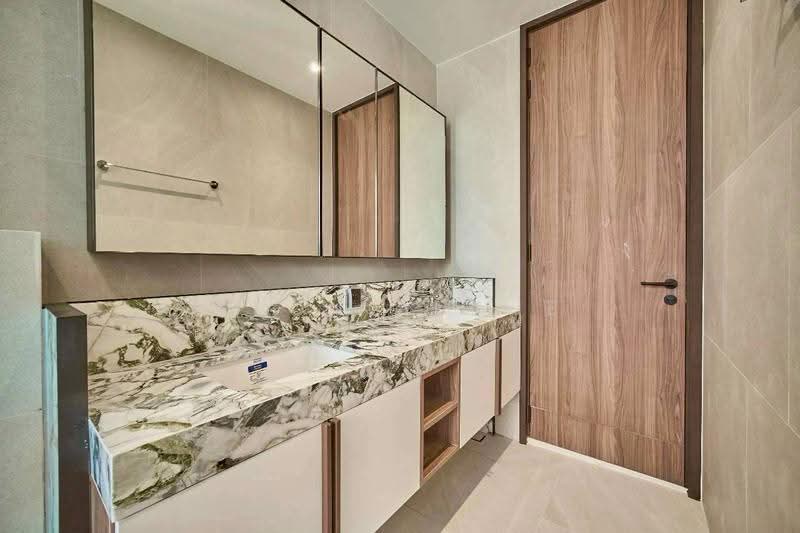 ROMM Convent, Bangkok, 42 Convent Road, Silom, Bang Rak, Bangkok, 3 Bedrooms, 181 sqm, Condo Option To Buy, by Khun Ammie, 500530541 - DDproperty.com