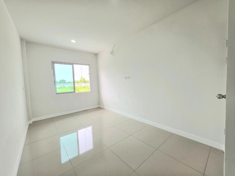 บีเอ็นโฮม ศรีราชา (BN Home), Chon Buri (Pattaya), Bueng, Si Racha, Chon Buri (Pattaya), 2 Bedrooms, 100 sqm, Townhouse For Sale, by The Best Property นุช, 500530542 - DDproperty.com
