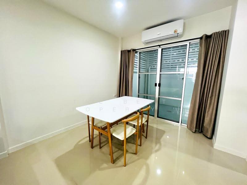 Lumpini Town Ville Srinakarin – Bearing : ลุมพินี ทาวน์ วิลล์ ศรีนครินทร์ – แบริ่ง, สมุทรปราการ, ซอยศรีด่าน 18 ถนนศรีนครินทร์, สำโรงเหนือ, เมืองสมุทรปราการ, สมุทรปราการ, 100 ตร.ม., ทาวน์เฮ้าส์ ขาย, โดย The Best Property ปู, 500530550 - DDproperty.com