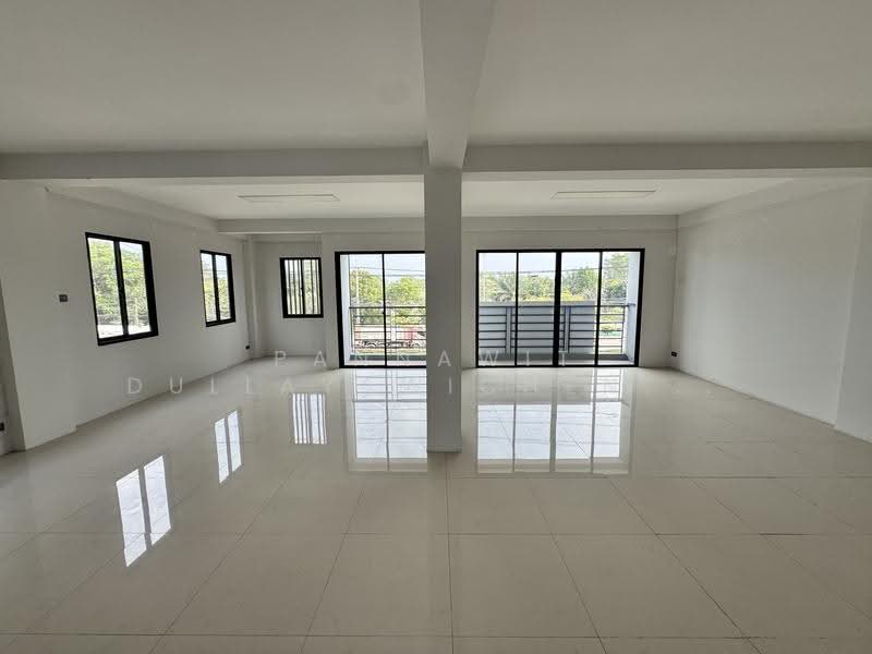 โกดัง 828 ตร.ม. ให้เช่า ที่ ลำผักชี, หนองจอก, กรุงเทพมหานคร (JKPBKK1223), กรุงเทพ, ลำผักชี, หนองจอก, กรุงเทพ, 828 ตร.ม., โกดัง-โรงงาน ให้เช่า, โดย Pannawit Dullayawichenwut, 500530551 - DDproperty.com