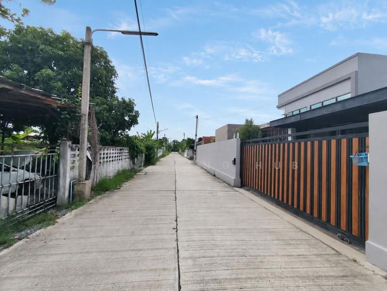 บ้านเดี่ยวชั้นเดียว เลียบคลองว้ฒนา บางกระทึก 1/3, Nakhon Pathom, Bang Krathuk, Sam Phran, Nakhon Pathom, 3 Bedrooms, 225 sqm, Single Detached House For Sale, by THE LIVING HUB, 500530586 - DDproperty.com