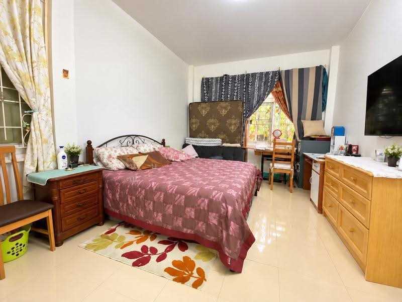 Baan Warinthorn Rangsit Klong 3, Pathum Thani, Klong 3 Road, Lat Sawai, Lam Luk Ka, Pathum Thani, 3 Bedrooms, 234 sqm, Single Detached House For Sale, by ภัทรนัน อิศรางกูร ณ อยุธยา, 500530606 - DDproperty.com