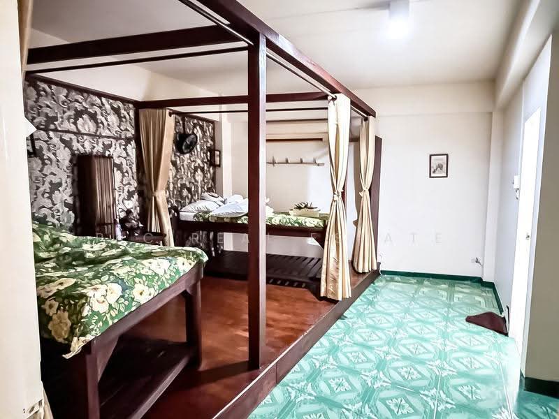2 Unit Commercial Building for Sale Pratumnak 4 Storeys, Chon Buri (Pattaya), Bang Lamung, Bang Lamung (Pattaya), Chon Buri (Pattaya), , 232 sqm, Shophouse For Sale, by PLC REAL ESTATE, 500530607 - DDproperty.com