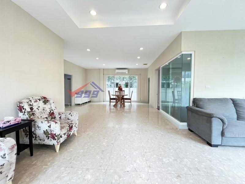แกรนด์ บางกอก บูเลอวาร์ด พระราม 9 – ศรีนครินทร์ : Grand Bangkok Boulevard Rama 9 - Srinakarindra, กรุงเทพ, ซอยกรุงเทพกรีฑา17 ทับช้าง, สะพานสูง, กรุงเทพ, 300 ตร.ม., บ้านเดี่ยว ให้เช่า, โดย คุณรวีวรรณ อู่เงิน, 500530626 - DDproperty.com