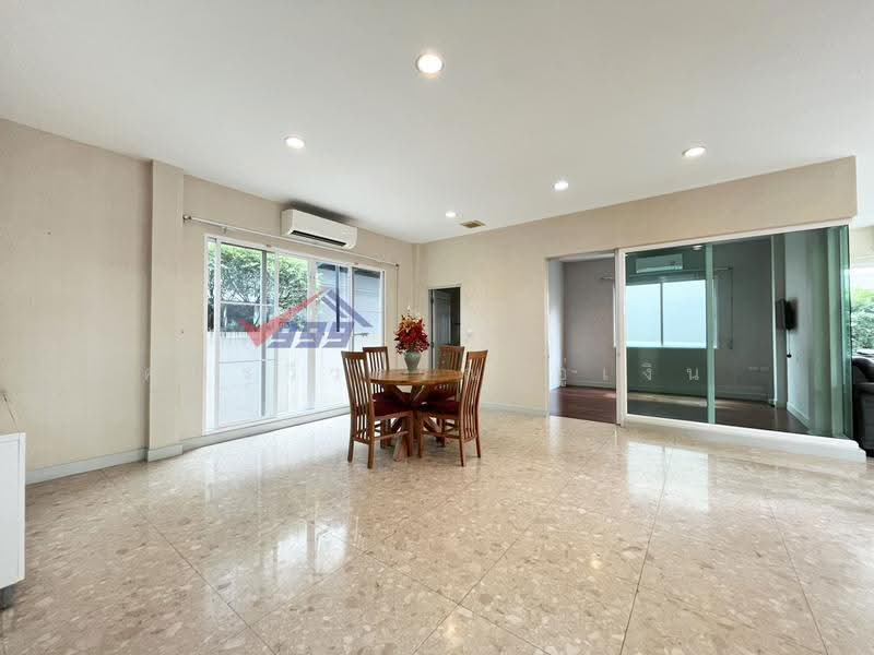 แกรนด์ บางกอก บูเลอวาร์ด พระราม 9 – ศรีนครินทร์ : Grand Bangkok Boulevard Rama 9 - Srinakarindra, กรุงเทพ, ซอยกรุงเทพกรีฑา17 ทับช้าง, สะพานสูง, กรุงเทพ, 300 ตร.ม., บ้านเดี่ยว ให้เช่า, โดย คุณรวีวรรณ อู่เงิน, 500530626 - DDproperty.com