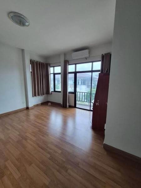 ให้เช่าบ้านเดี่ยว ม.โกลเด้นท์โฮม แหลมฉบัง ศรีราชา, Chon Buri (Pattaya), Thung Suk La, Si Racha, Chon Buri (Pattaya), 4 Bedrooms, 150 sqm, Single Detached House For Rent, by Dusit Saengfa, 500530639 - DDproperty.com