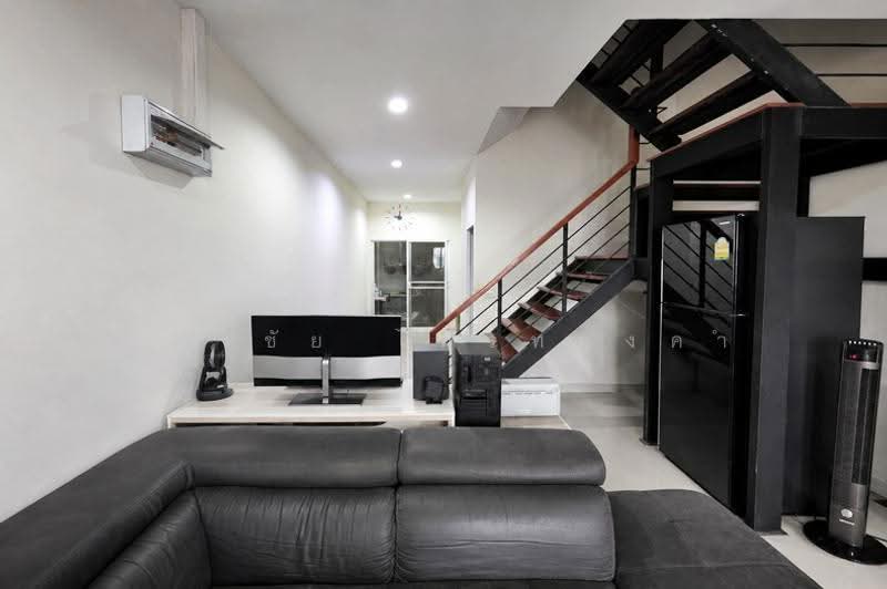 ทาวน์เฮาส์ 2 ชั้น ซอยรามอินทรา 14 แยก 22, Bangkok, มัยลาภ, Tha Rang, Bang Khen, Bangkok, 2 Bedrooms, 110 sqm, Townhouse For Sale, by สง่าชัย ไทรทองคำ, 500530704 - DDproperty.com
