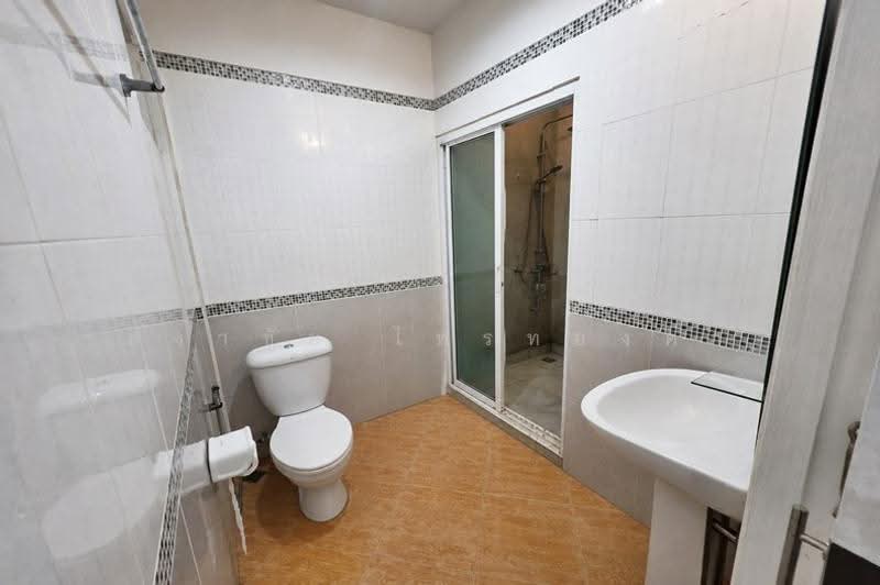 ทาวน์เฮาส์ 2 ชั้น ซอยรามอินทรา 14 แยก 22, Bangkok, มัยลาภ, Tha Rang, Bang Khen, Bangkok, 2 Bedrooms, 110 sqm, Townhouse For Sale, by สง่าชัย ไทรทองคำ, 500530704 - DDproperty.com