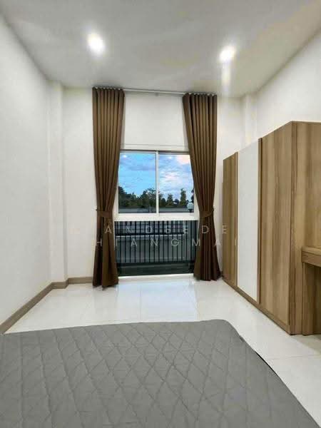 บ้านให้เช่า – ใกล้โรงเรียนปัญญาเด่น เพียง 5 นาที ค่าเช่า 15,000 บาท / เดือน รหัสทรัพย์ : No.14H1142, เชียงใหม่, น้ำแพร่, หางดง, เชียงใหม่, 100 ตร.ม., บ้านเดี่ยว ให้เช่า, โดย Baandeedee Chiangmai, 500530750 - DDproperty.com