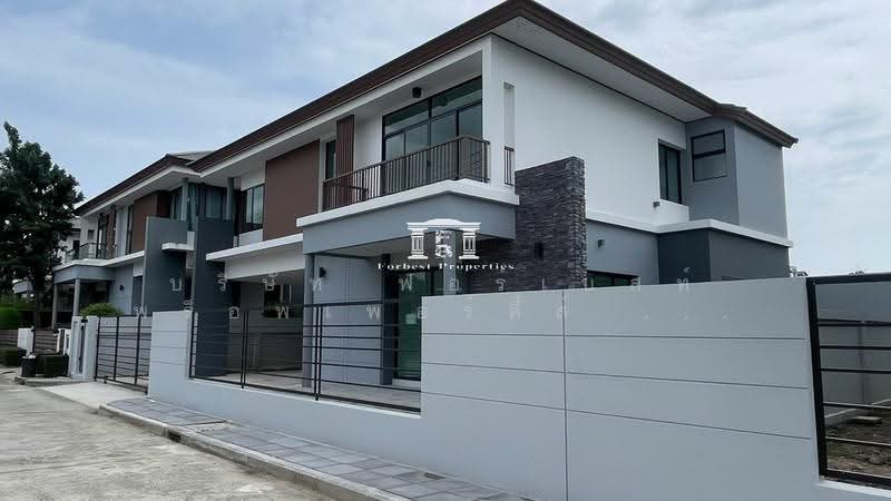 46223 – บ้านเดี่ยว วิสดอม กรีนทาวน์ 2 (Wisdom Greentown 2) เนื้อที่ 74.20 ตร.ว. ใกล้ โรงเรียนสารสาสน, กรุงเทพ, เลียบคลองภาษีเจริญฝั่งใต้, หนองแขม, กรุงเทพ, 285 ตร.ม., บ้านเดี่ยว ขาย, โดย บริษัท ฟอร์เบสท์ พร็อพเพอร์ตี้ส์ จำกัด, 500530751 - DDproperty.com
