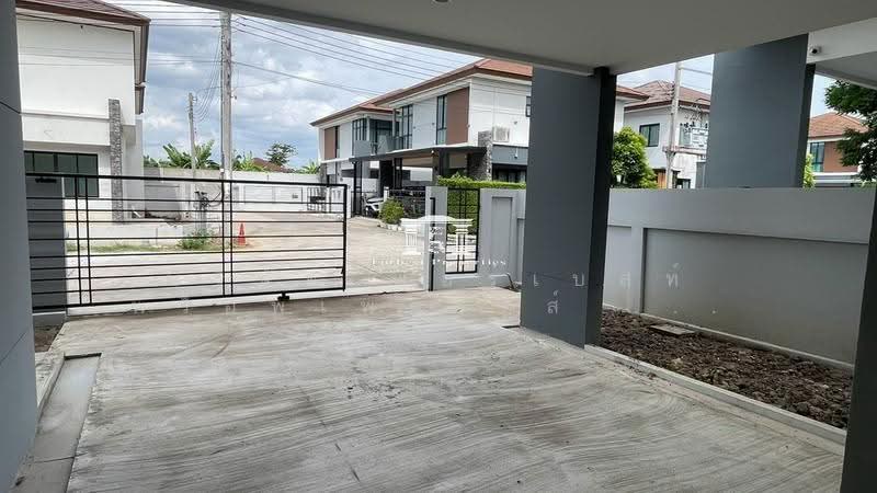 46223 – บ้านเดี่ยว วิสดอม กรีนทาวน์ 2 (Wisdom Greentown 2) เนื้อที่ 74.20 ตร.ว. ใกล้ โรงเรียนสารสาสน, Bangkok, เลียบคลองภาษีเจริญฝั่งใต้, Nong Kham, Nong Khaem, Bangkok, 4 Bedrooms, 285 sqm, Single Detached House For Sale, by Forbest Properties Co., Ltd., 500530751 - DDproperty.com