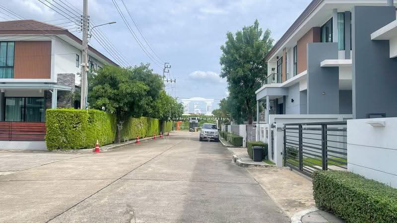 46223 – บ้านเดี่ยว วิสดอม กรีนทาวน์ 2 (Wisdom Greentown 2) เนื้อที่ 74.20 ตร.ว. ใกล้ โรงเรียนสารสาสน, Bangkok, เลียบคลองภาษีเจริญฝั่งใต้, Nong Kham, Nong Khaem, Bangkok, 4 Bedrooms, 285 sqm, Single Detached House For Sale, by Forbest Properties Co., Ltd., 500530751 - DDproperty.com