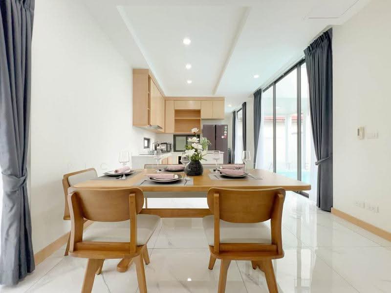 Pool Villa for Sale Thung Klom Tan Man East Pattaya, Chon Buri (Pattaya), Nong Pru, Bang Lamung (Pattaya), Chon Buri (Pattaya), 3 Bedrooms, 193 sqm, Villa For Sale, by PLC real estate, 500530752 - DDproperty.com