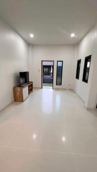 A house for rent near Vachiralai School, Chiang Mai Rental Price: 16,000 THB / month No.15H913, Chiang Mai, Nong Phaeng, Saraphi, Chiang Mai, 3 Bedrooms, 100 sqm, Single Detached House For Rent, by Baandeedee Chiangmai, 500530778 - DDproperty.com