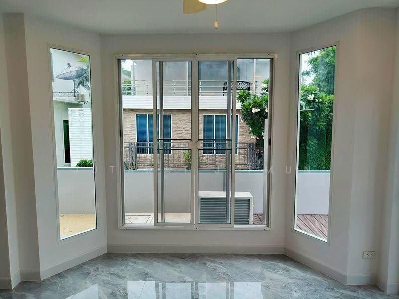 Perfect Place Sukhumvit 77-Suvarnabhumi, Samut Prakan, Lat Krabang Road, Rachathewa, Bang Plee, Samut Prakan, 4 Bedrooms, 170 sqm, Single Detached House For Sale, by Jutarat Jitmun, 500530781 - DDproperty.com
