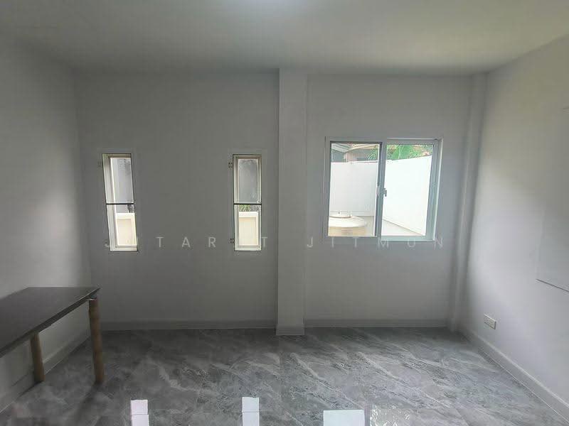 Perfect Place Sukhumvit 77-Suvarnabhumi, Samut Prakan, Lat Krabang Road, Rachathewa, Bang Plee, Samut Prakan, 4 Bedrooms, 170 sqm, Single Detached House For Sale, by Jutarat Jitmun, 500530781 - DDproperty.com