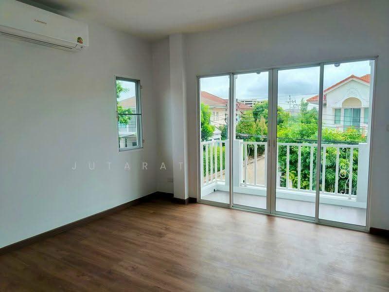 Perfect Place Sukhumvit 77-Suvarnabhumi, Samut Prakan, Lat Krabang Road, Rachathewa, Bang Plee, Samut Prakan, 4 Bedrooms, 170 sqm, Single Detached House For Sale, by Jutarat Jitmun, 500530781 - DDproperty.com