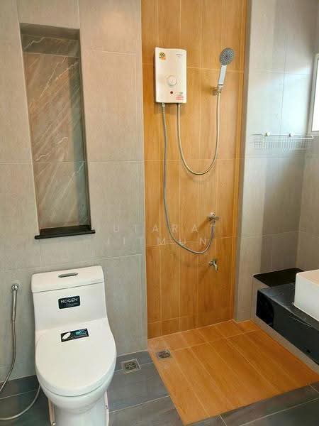 Perfect Place Sukhumvit 77-Suvarnabhumi, Samut Prakan, Lat Krabang Road, Rachathewa, Bang Plee, Samut Prakan, 4 Bedrooms, 170 sqm, Single Detached House For Sale, by Jutarat Jitmun, 500530781 - DDproperty.com