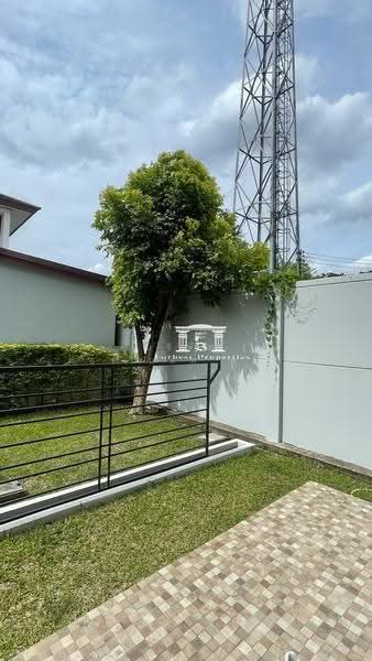 46226 – บ้านเดี่ยว วิสดอม กรีนทาวน์ 2 (Wisdom Greentown 2) เนื้อที่ 54.10 ตร.ว. ใกล้ โรงเรียนสารสาสน, Bangkok, เลียบคลองภาษีเจริญฝั่งใต้, Nong Kham, Nong Khaem, Bangkok, 4 Bedrooms, 216 sqm, Single Detached House For Sale, by Forbest Properties Co., Ltd., 500530788 - DDproperty.com