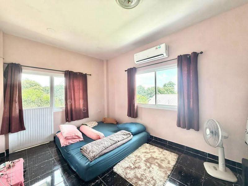 Beautiful detached house for sale in Sriracha-Chak Kho. Excellent location, very livable, Chon Buri (Pattaya), Surasak, Si Racha, Chon Buri (Pattaya), 3 Bedrooms, 400 sqm, Single Detached House For Sale, by A House Property Co.,Ltd., 500530800 - DDproperty.com