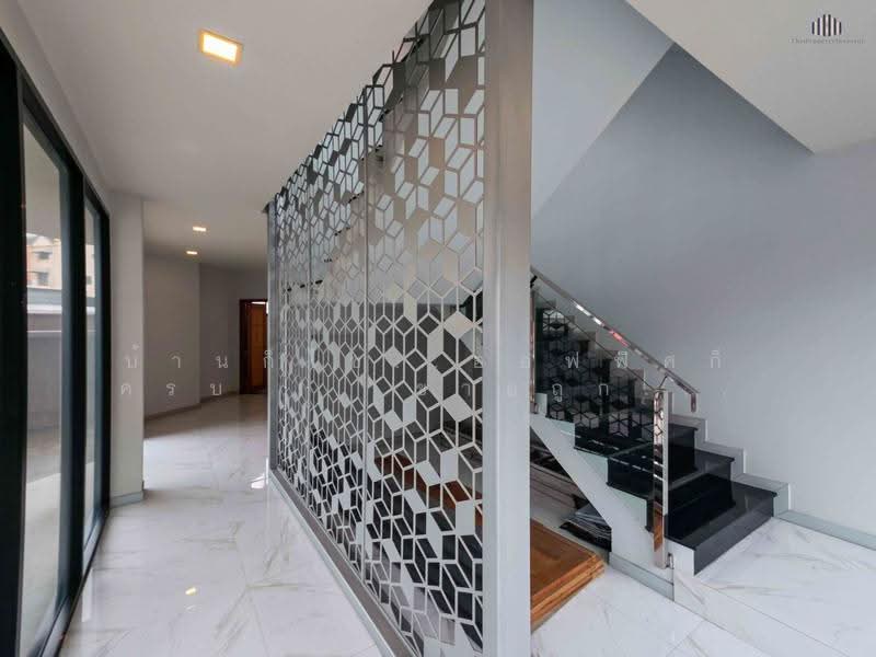 Premium New Home Office on Ladprao 87, Bangkok, Khlong Chan, Bang Kapi, Bangkok, 3 Bedrooms, 395 sqm, Townhouse For Sale, by บ้านก็ใช่..ออฟฟิศก็ครบ !! ขายถูกโฮมออฟฟิศทำเลติดถนนลาดพร้าว 87, 500530856 - DDproperty.com
