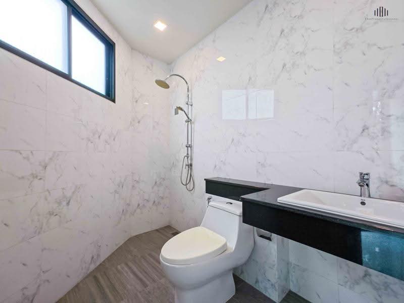 Premium New Home Office on Ladprao 87, bangkok, Khlong Chan, Bang Kapi, Bangkok, Studio, 395 sqm, Townhouse For Sale, by คุณเพ้ง, 500530856 - DDproperty.com