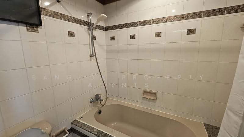 Sawang Apartment : สว่าง อพาร์ทเม้นท์, กรุงเทพ, ซอยสาทร 7, ทุ่งมหาเมฆ, สาทร, กรุงเทพ, 140 ตร.ม., คอนโด ให้เช่า, โดย BANGKOK PROPERTY AGENTS, 500530866 - DDproperty.com