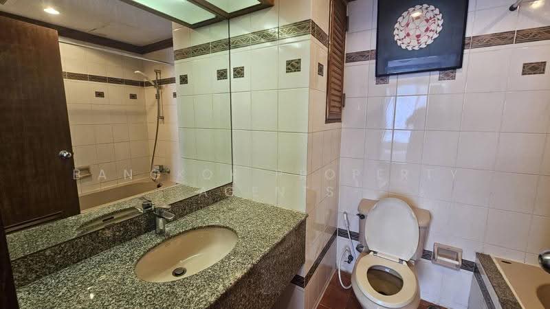 Sawang Apartment, Bangkok, Soi Sathorn 7, Thung Maha Mek, Sathon, Bangkok, 2 Bedrooms, 140 sqm, Condo For Rent, by BANGKOK PROPERTY AGENTS, 500530866 - DDproperty.com