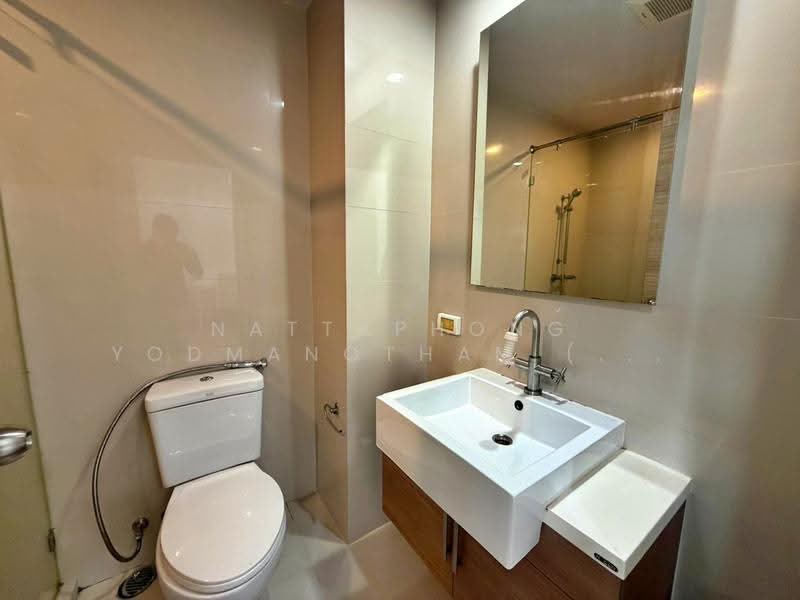 HIVE Taksin, Bangkok, 18 1 Soi, Khlong Ton Sai, Khlong San, Bangkok, 1 Bedroom, 30 sqm, Condo For Rent, by NATTAPHONG Yodmanotham (K. Book), 500530871 - DDproperty.com