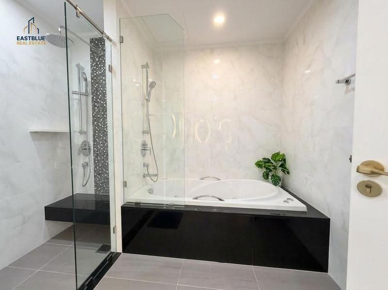 Supalai Oriental Sukhumvit 39, Bangkok, Soi Sukhumvit 39, Khlong Tan Nua, Watthana, Bangkok, 5 Bedrooms, 365 sqm, Condo For Rent, by Eastblue Horizon, 500530872 - DDproperty.com