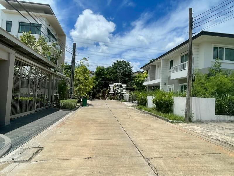 45978 – ทำเลดีเข้าออกได้ 2 ทาง! ที่ดิน 91.8 ตร.ว. ในโครงการณุศาศิริฯ เชื่อมตรงกรุงเทพกรีฑาและคู่ขนาน, กรุงเทพ, กรุงเทพ-กรีฑา, ทับช้าง, สะพานสูง, กรุงเทพ, 367 ตร.ม., ที่ดิน ขาย, โดย บริษัท ฟอร์เบสท์ พร็อพเพอร์ตี้ส์ จำกัด, 500530918 - DDproperty.com