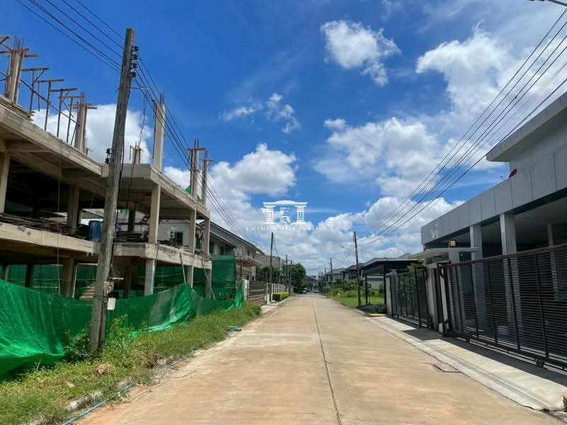45978 – ทำเลดีเข้าออกได้ 2 ทาง! ที่ดิน 91.8 ตร.ว. ในโครงการณุศาศิริฯ เชื่อมตรงกรุงเทพกรีฑาและคู่ขนาน, กรุงเทพ, กรุงเทพ-กรีฑา, ทับช้าง, สะพานสูง, กรุงเทพ, 367 ตร.ม., ที่ดิน ขาย, โดย บริษัท ฟอร์เบสท์ พร็อพเพอร์ตี้ส์ จำกัด, 500530918 - DDproperty.com