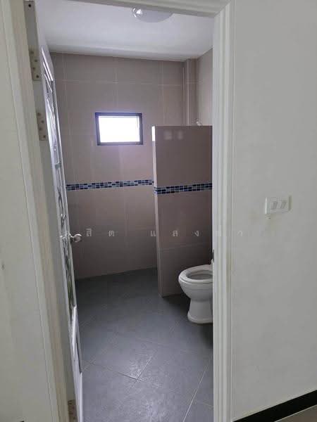 ให้เช่า บ้านเดี่ยว ซอย12 สาย15 ติด WHA นิคมพัฒนา ระยอง, Rayong, Phananikhom, Nikhom Pattana, Rayong, 2 Bedrooms, 120 sqm, Single Detached House For Rent, by Dusit Saengfa, 500530935 - DDproperty.com
