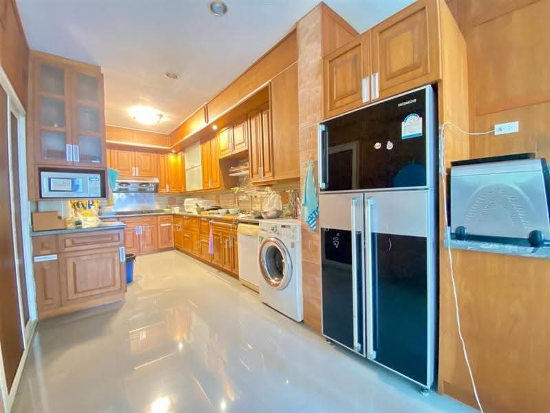 The Pumarin Rangsit, Pathum Thani, Khu Khot, Lam Luk Ka, Pathum Thani, 5 Bedrooms, 600 sqm, Semi-Detached House (Twin House) For Sale, by คุณ กัญญ์ชญา คารมดี (จิ๋ว), 500530939 - DDproperty.com