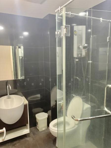 Whizdom The Exclusive, Bangkok, 8 Soi Sukhumvit 64, Bang Chak, Phra Khanong, Bangkok, 2 Bedrooms, 64 sqm, Condo For Sale, by AREA66 Real Estate Co.,Ltd, 500530946 - DDproperty.com