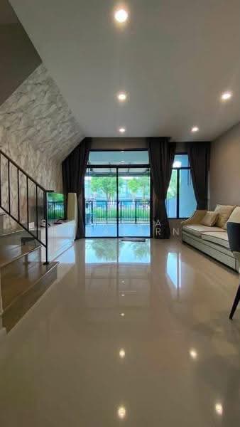Verve Rama 9, Bangkok, Kanchanaphisek Road, Saphan Sung, Bangkok, 2 Bedrooms, 117 sqm, Townhouse For Rent, by Airada Parasarn, 500530955 - DDproperty.com