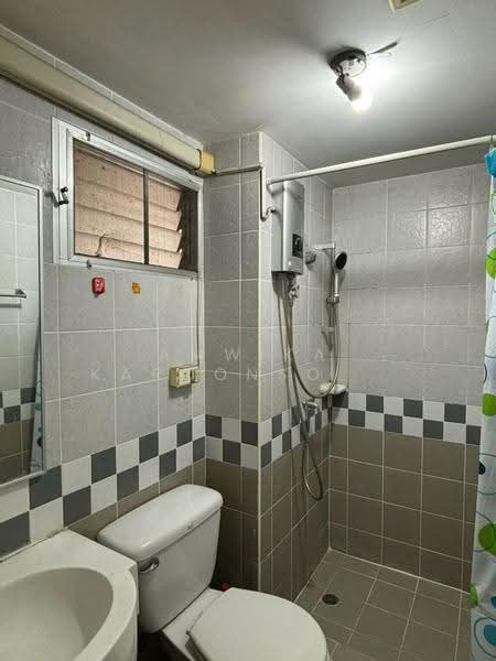 Lumpini Condo Town Ramintra-Laksi, Bangkok, 16 Ram Inthra Road, Anusaowari, Bang Khen, Bangkok, 1 Bedroom, 36 sqm, Condo For Sale, by Amwika Karoonsombat, 500530965 - DDproperty.com