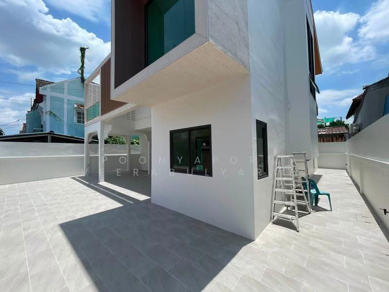 ขายบ้านเดี่ยว : ซอยลาดพร้าว 87, กรุงเทพ, ลาดพร้าว, คลองเจ้าคุณสิงห์, วังทองหลาง, กรุงเทพ, 250 ตร.ม., บ้านเดี่ยว ขาย, โดย Poonyaporn Veerabulyarit, 500530971 - DDproperty.com