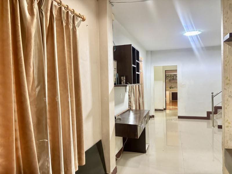 ทาวน์โฮม คลองเตย 20, Songkhla, Hat-Yai, Hat Yai, Songkhla, 3 Bedrooms, 170 sqm, Townhouse For Sale, by ชนิดาภา กัณสุทธิ์, 500530985 - DDproperty.com