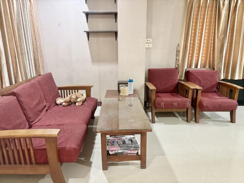 ทาวน์โฮม คลองเตย 20, Songkhla, Hat-Yai, Hat Yai, Songkhla, 3 Bedrooms, 170 sqm, Townhouse For Sale, by ชนิดาภา กัณสุทธิ์, 500530985 - DDproperty.com