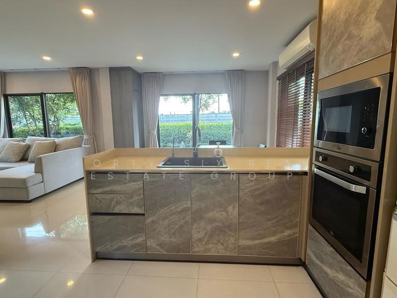 The City Pattanakarn, Bangkok, On Nut Road, Prawet, Bangkok, 4 Bedrooms, 240 sqm, Single Detached House For Rent, by Forty-Six Real Estate Group, 500530992 - DDproperty.com