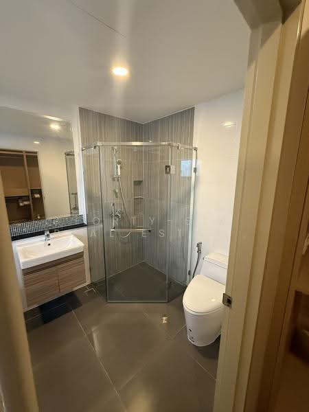 The City Pattanakarn, Bangkok, On Nut Road, Prawet, Bangkok, 4 Bedrooms, 240 sqm, Single Detached House For Rent, by Forty-Six Real Estate Group, 500530992 - DDproperty.com