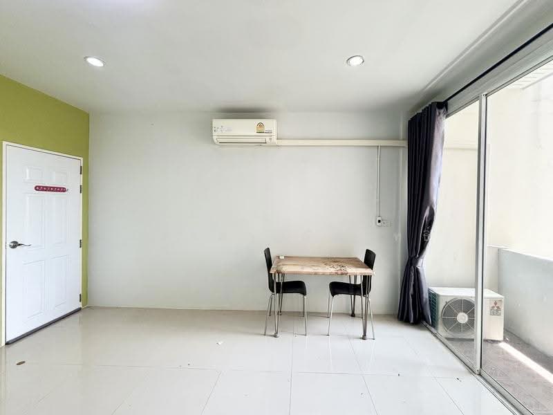 ห้องพัก หน้าโรงเรียนนานาชาติ, Songkhla, Hat-Yai, Hat Yai, Songkhla, Studio, 25 sqm, Townhouse For Rent, by ชนิดาภา กัณสุทธิ์, 500530997 - DDproperty.com
