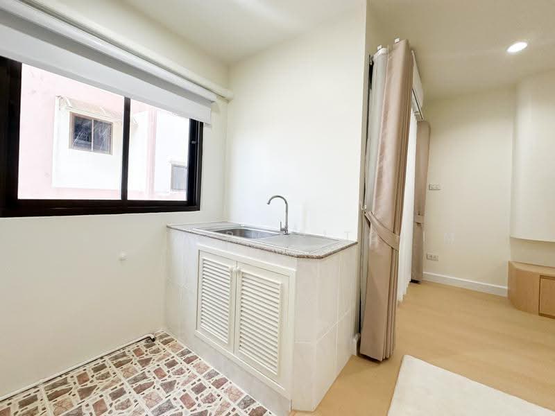 ปิ่นเกล้า พาวิลเลี่ยน, Bangkok, Soi 6, Khwaeng Bang Bumru, Bang Phlat, Bangkok, 1 Bedroom, 55 sqm, Condo For Sale, by Sirikorn Ritchim, 500530998 - DDproperty.com
