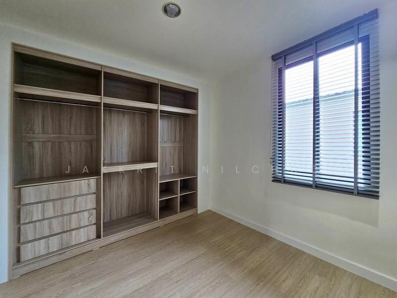 Areeya Tobe Kaset-Nawamintr, Bangkok, Lat Pla Khao Road, Chorake Bua, Lat Phrao, Bangkok, 3 Bedrooms, 180 sqm, Townhouse For Sale, by Jakkrit Nilchoo, 500531020 - DDproperty.com